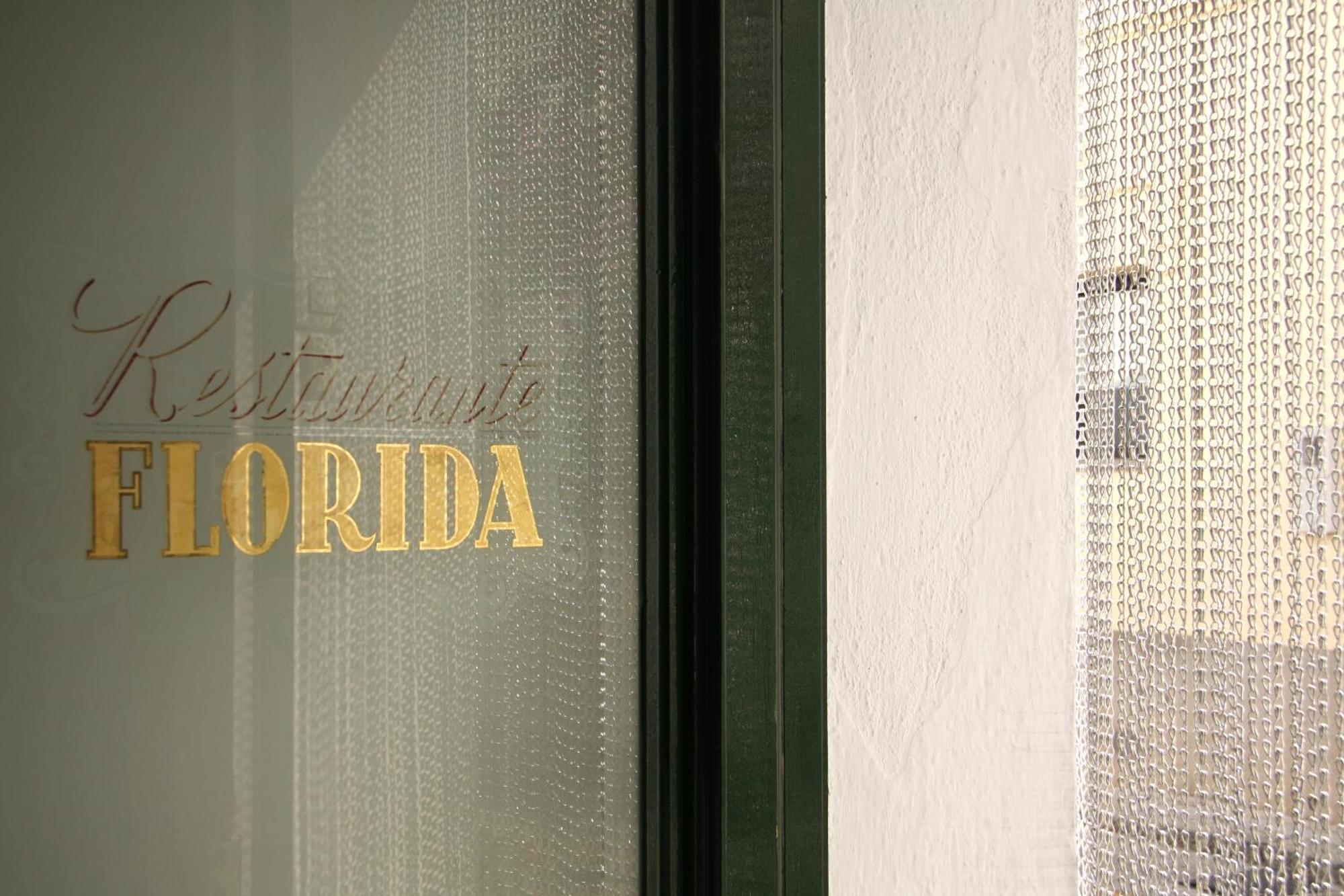 Hostal La Florida Llança Exterior foto